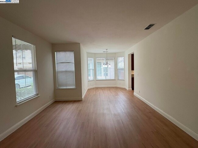 Photo - 192 S Tranquilidad St