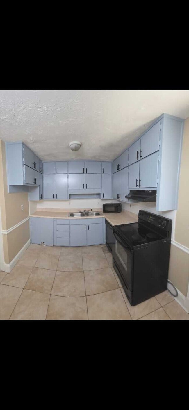 2 Bedroom Townhome Style Home