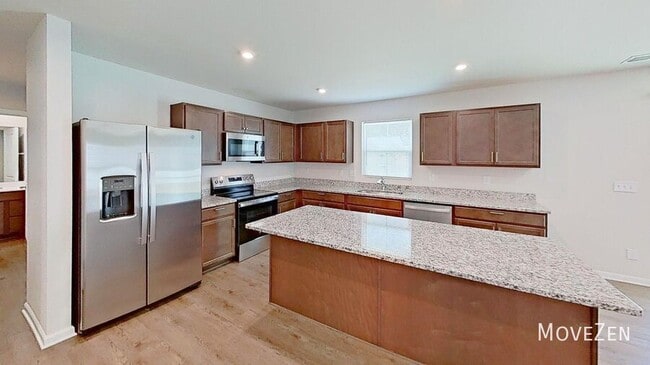 Photo - 812 Brook Bawn Rd
