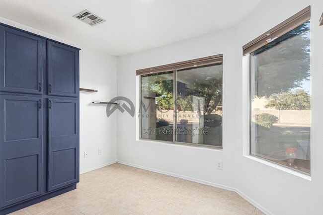 Photo - 15807 W Marconi Ave
