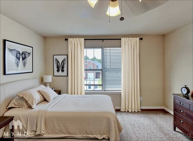 Photo - 902 Parkplace Rdg