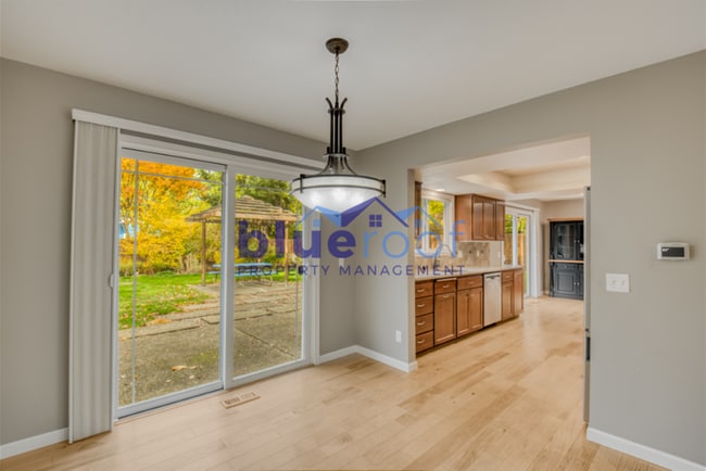 Photo - 10135 SW Inez St