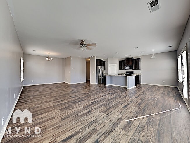 Photo - 280 Hill Crest Cir