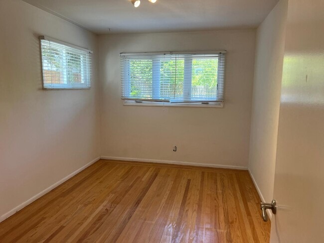 Photo - 508B Spring St