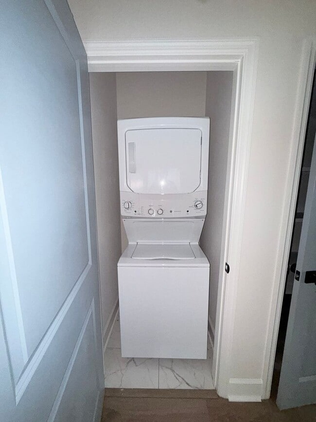 Photo - 1321 N Bronough St Unidad 1