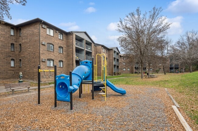Reserve Eden Prairie