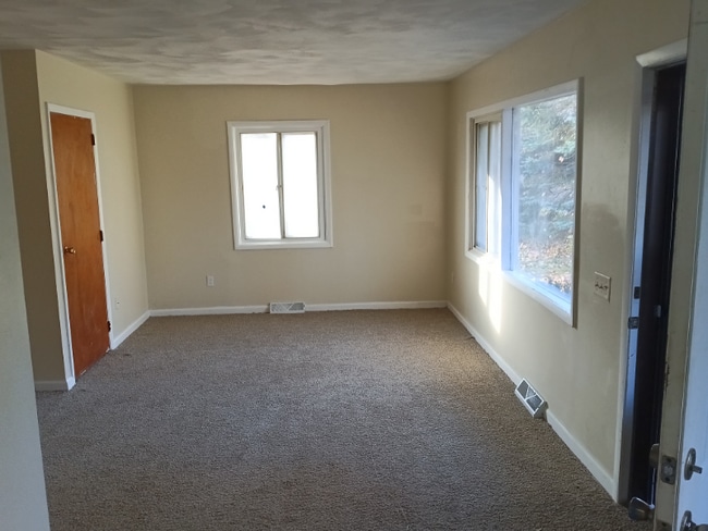 Photo - 1137 Regent St