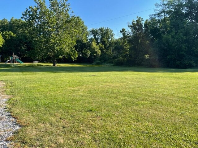 Photo - "Charming 3-Bedroom Apartment in Mechanics...