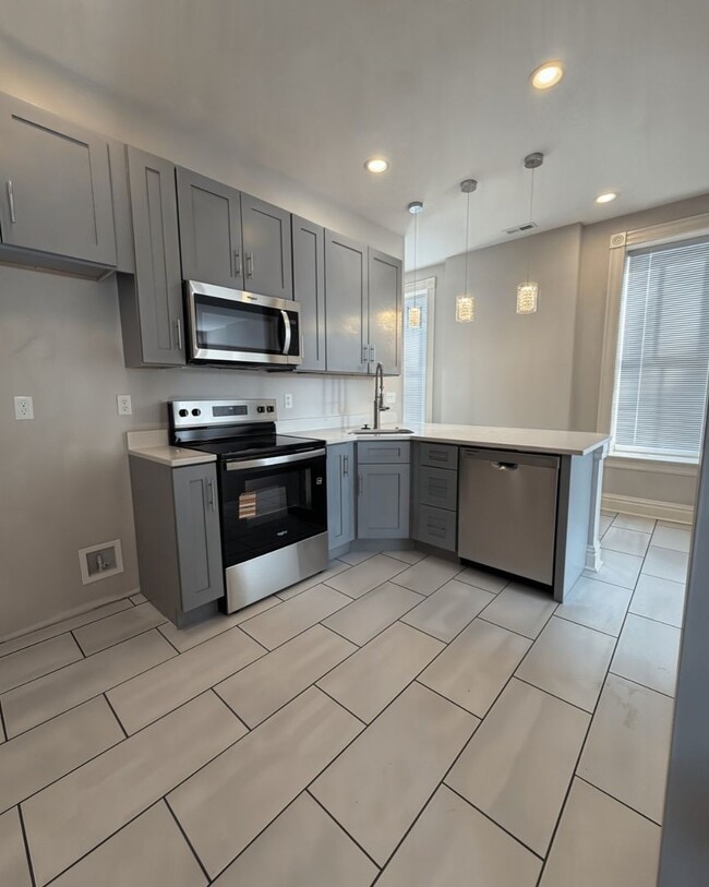 Photo - 4397 Unit 4397A