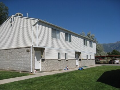 Rim Rock Townhomes - Rim Rock Townhomes