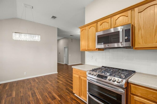 Photo - 14901 Nuttall Dr