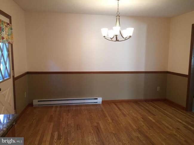 Photo - 110 Beech Ln