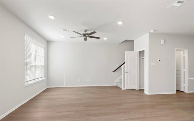 Photo - 11906 Amber Oak Wy