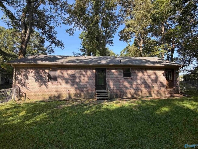 Photo - 1306 Sparkman St NW