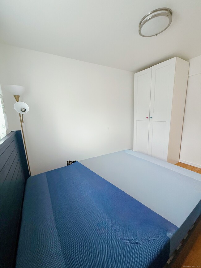 Photo - 1716 Farmington Ave Unit 2nd Floor