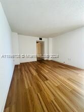 Photo - 2333 Brickell Ave Unidad 1212