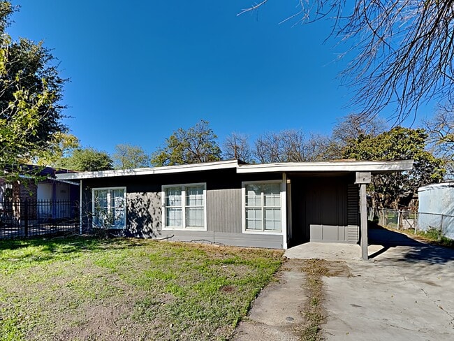 Building Photo - 1611 La Manda Blvd Rental