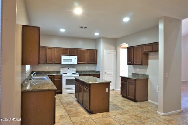 Photo - 2210 S 108th Ave