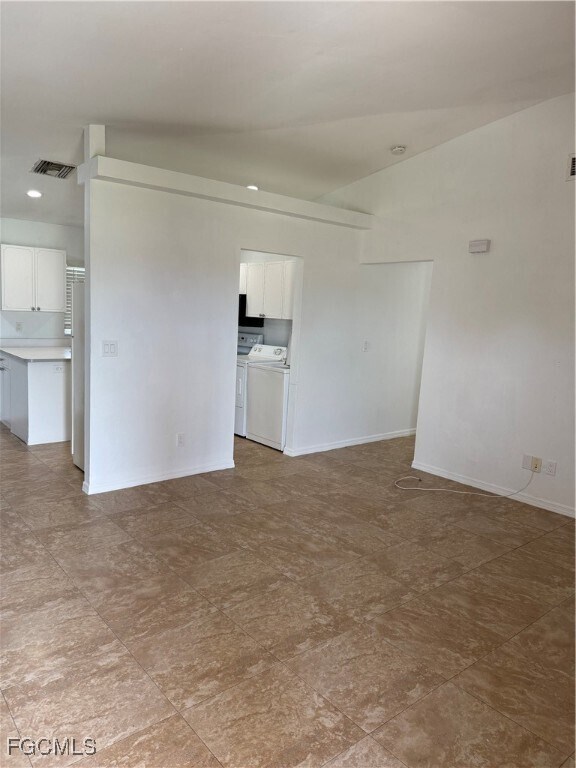 Building Photo - 4820 Leonard Blvd S Rental