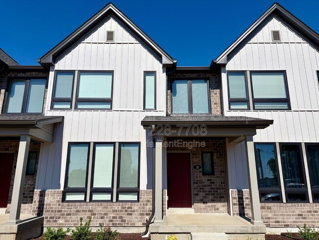 Building Photo - 31 Wingtip Ct