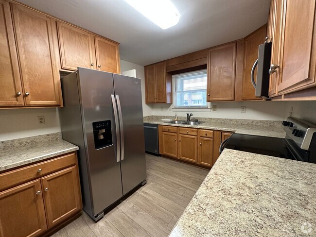 Building Photo - Ranch in Bedford County with Extra Amenities Rental