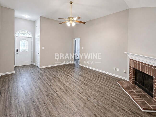 Photo - 5597 Blackburg Dr Unit 5597