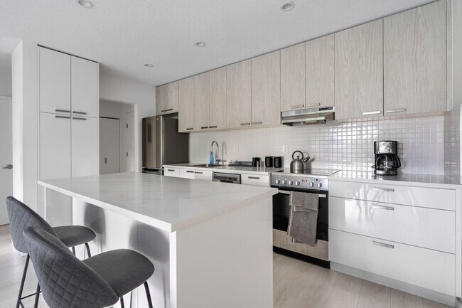 Photo - 55 E 12th Ave Unit ID1051874P