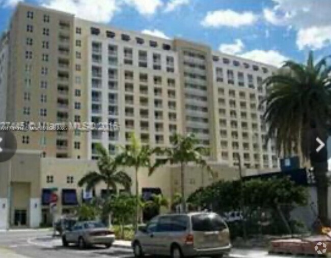 Building Photo - 117 Northwest Dr Unit 1408 Rental