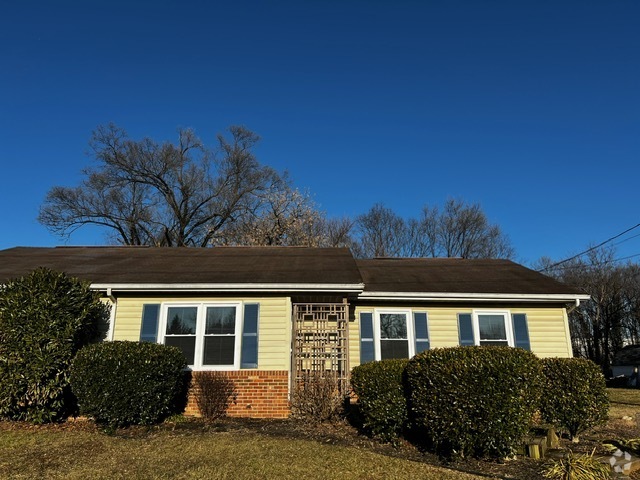 Building Photo - 103 Longstreet Ave Rental