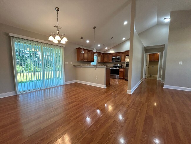 Photo - AVAILABLE NOW!! 4 Bedroom 2 Bathroom Home