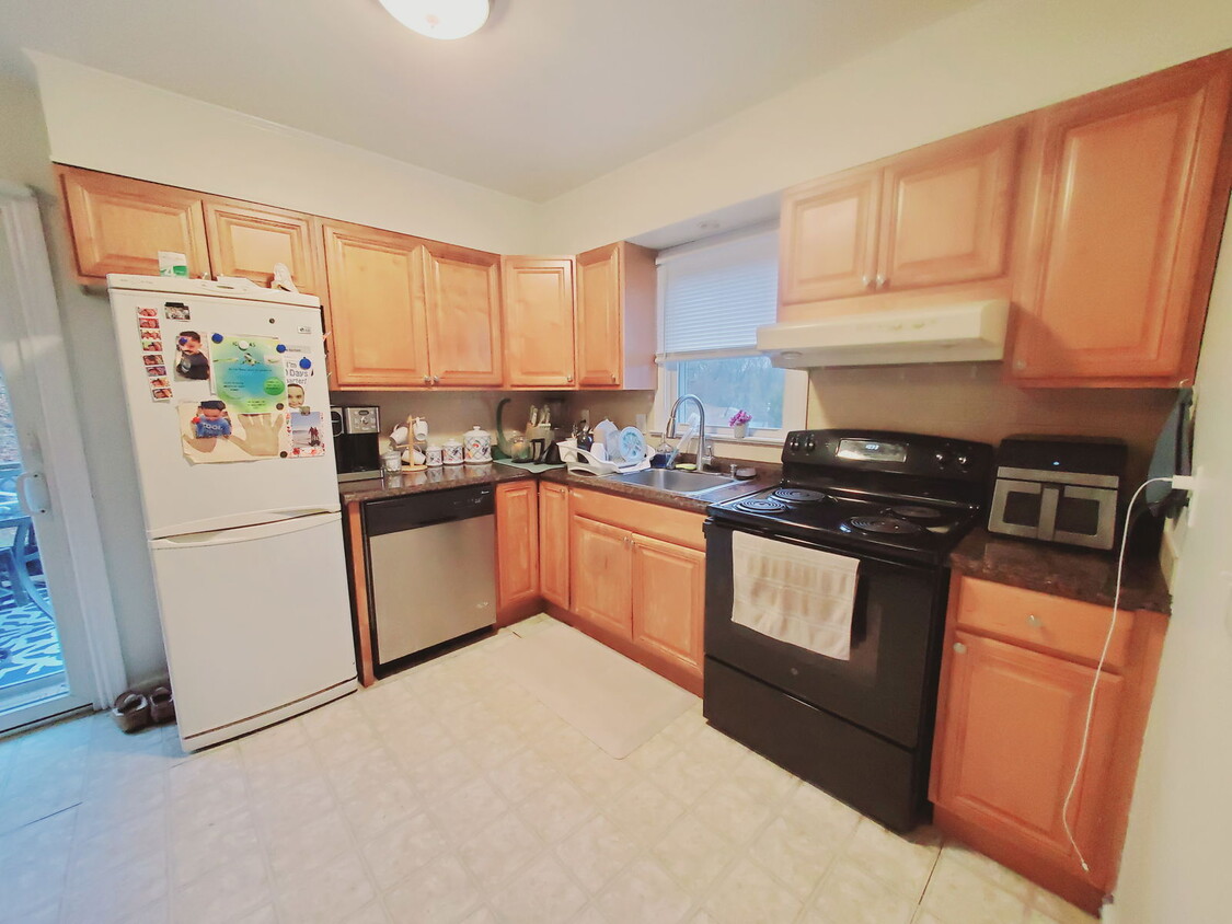 Photo - 313 Flax Hill Road, Norwalk, CT 06854 - 3 BR 1.5 BA Townhouse