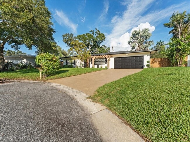 Building Photo - 1431 San Helen Dr Rental