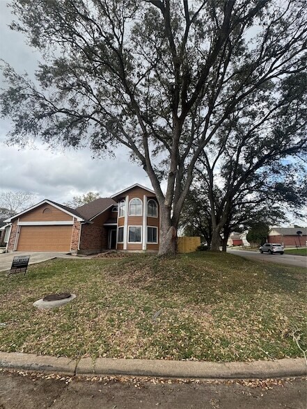 Photo - 12710 Skyknoll Ln