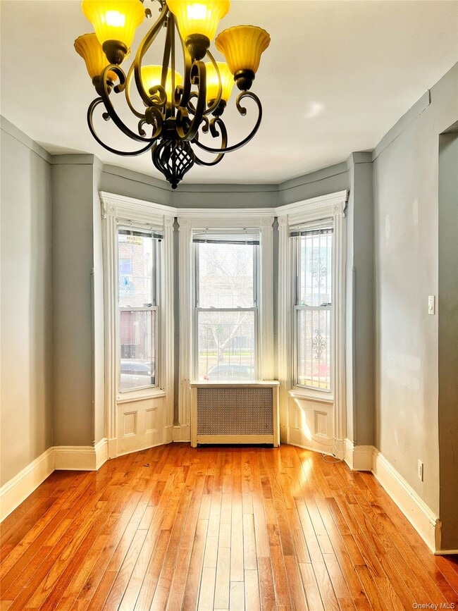 Photo - 1368 Teller Ave