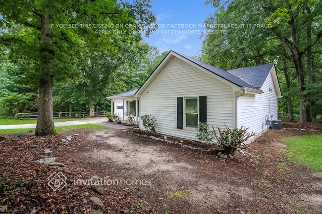 Photo - 2062 Red Rose Ln