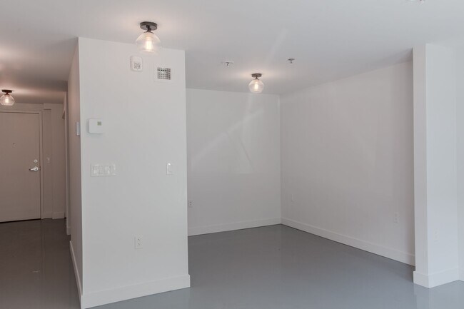 Photo - 4350 Hotel-de-ville Unit 104