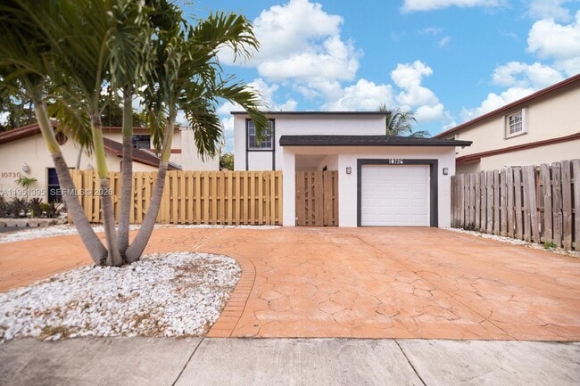 Building Photo - 10726 SW 147th Ct Unit 1