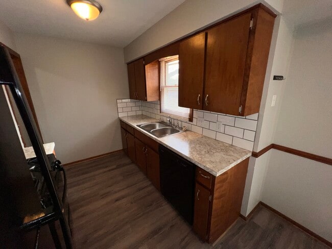 Photo - 3628 Bluebird Ave SW