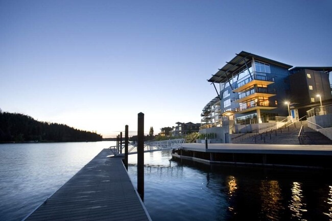 Photo - BELLERIVE CONDO (PL#25) Unit 402