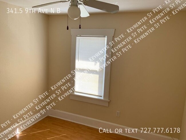 Photo - 341.5 9th Ave NE