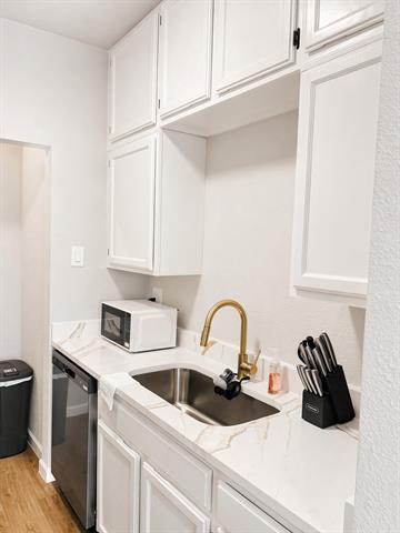 Photo - 5620 Live Oak St Unit 201