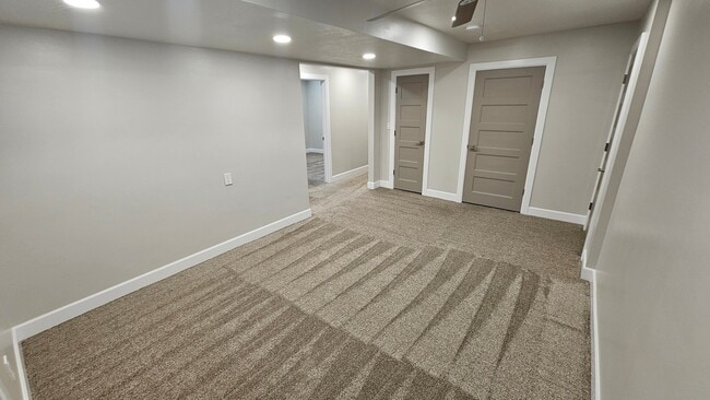 Photo - 2780 Wilshire Dr S