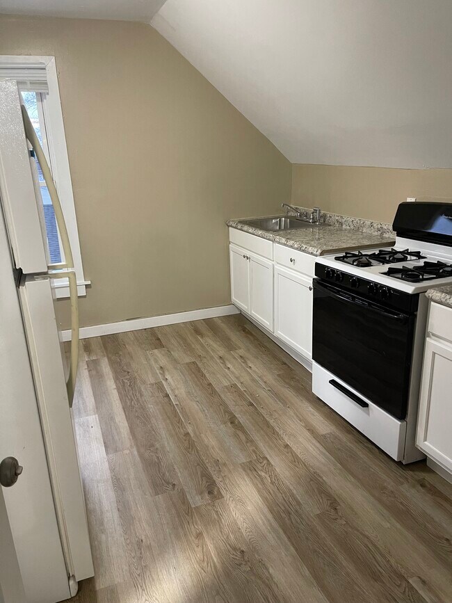 Photo - 1100 Lincoln St Unidad 2