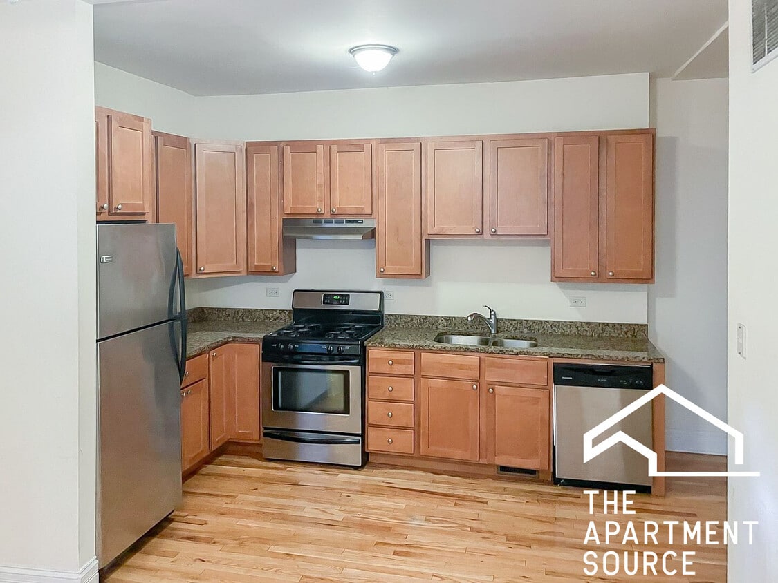 Photo - 3818 N Sheffield Ave