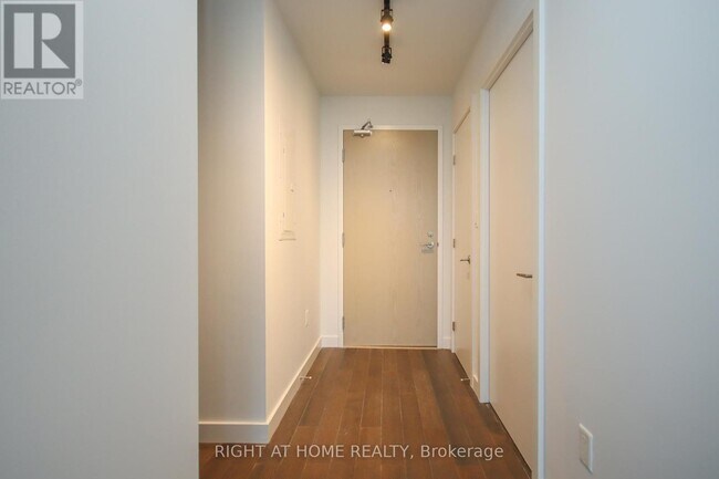 Photo - 224 Lyon St. N Unit 1002