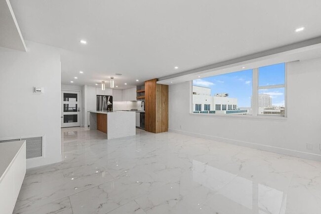 Photo - 545 S Fort Lauderdale Beach Blvd