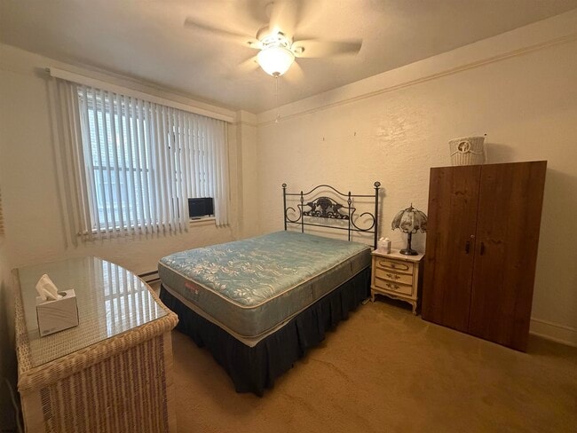 Photo - 37 S Iowa Ave Unit 3F
