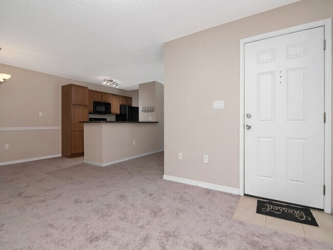 Photo - Park Lake — 1 Bed / 1 Bath + Den | Upstairs Condo | Brandon, FL