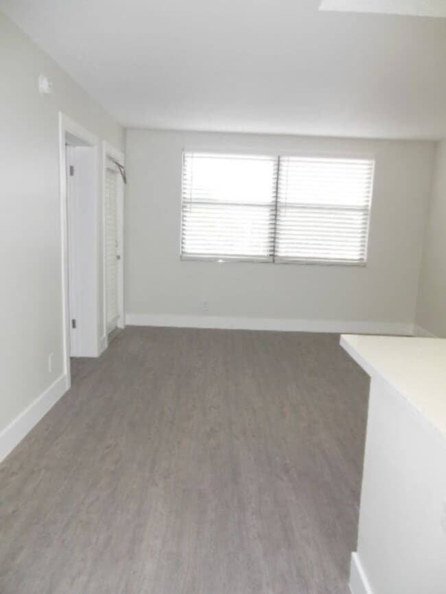 Photo - ONE BEDROOM ONE BATHROOM! WATERFRONT COMMUNITY! Unit 35