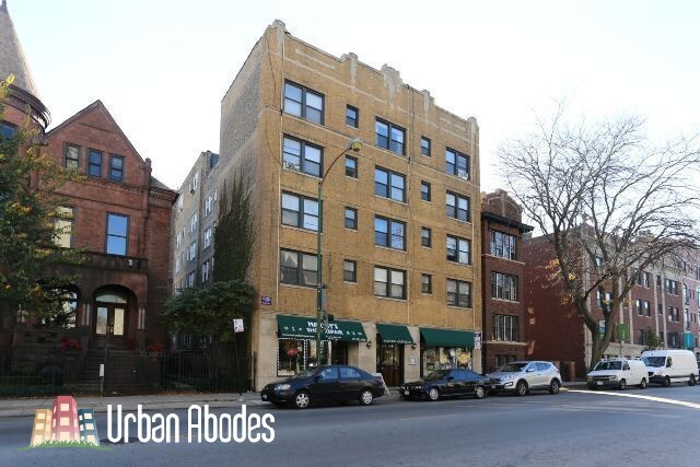 Building Photo - 717 W Belmont Ave Unit A09C